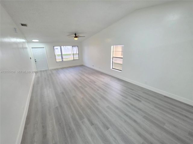 5307 NW 93rd Avenue 0, Sunrise, FL 33351