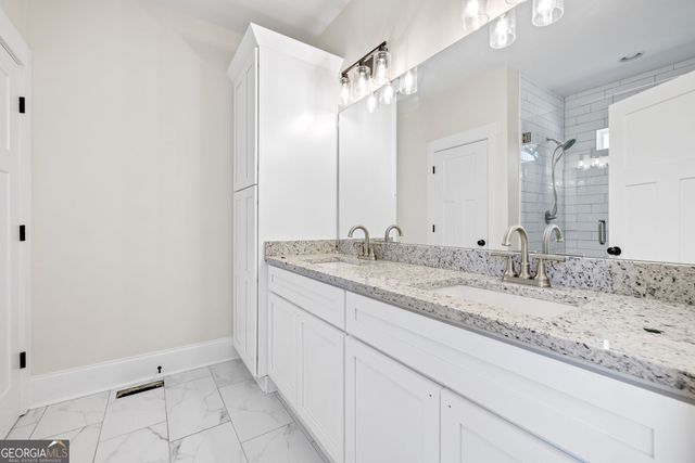 405 Roper Drive, Clarkesville, GA 30523