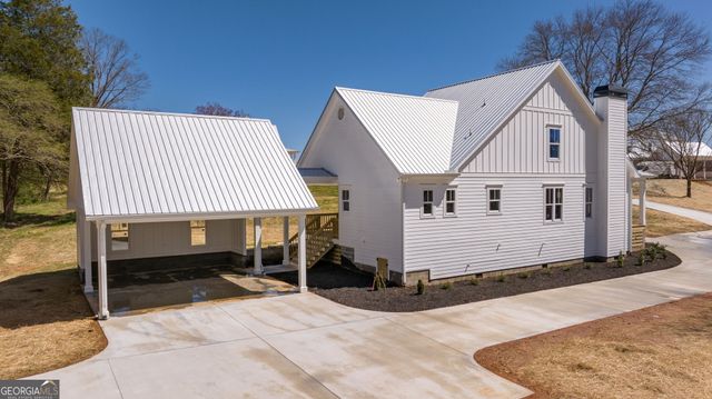 405 Roper Drive, Clarkesville, GA 30523