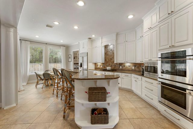 6 Lagato Place, Spring, TX 77382