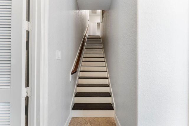 6 Lagato Place, Spring, TX 77382