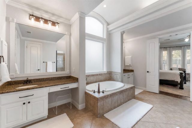 6 Lagato Place, Spring, TX 77382