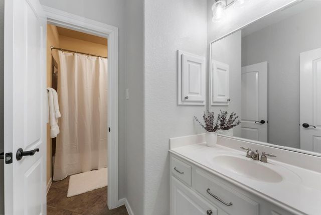 6 Lagato Place, Spring, TX 77382