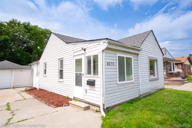 8273 Fremont Street, Westland, MI 48185