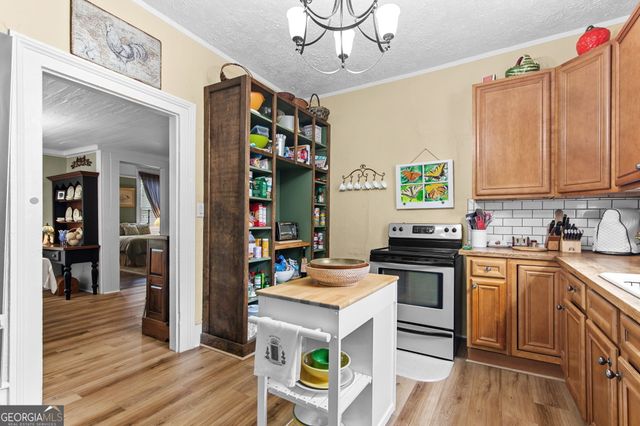 56 West Washington Street, Newnan, GA 30263