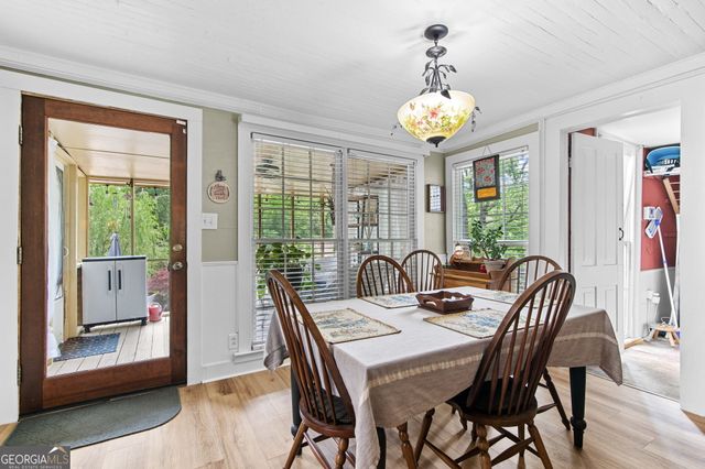 56 West Washington Street, Newnan, GA 30263