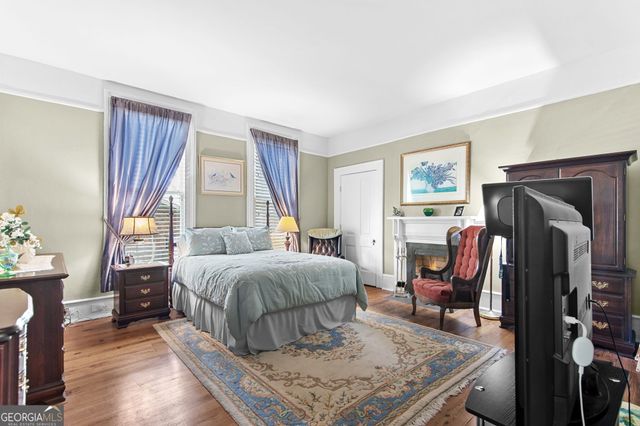 56 West Washington Street, Newnan, GA 30263