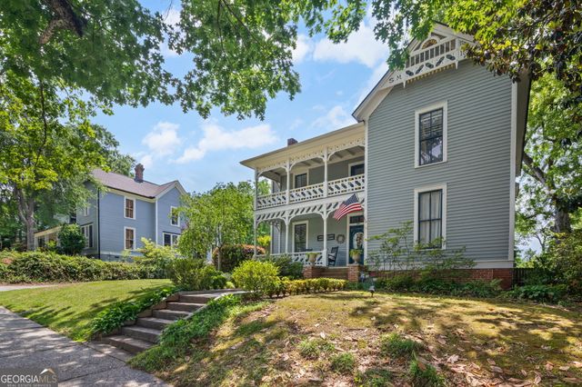 56 West Washington Street, Newnan, GA 30263