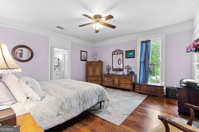 56 West Washington Street, Newnan, GA 30263