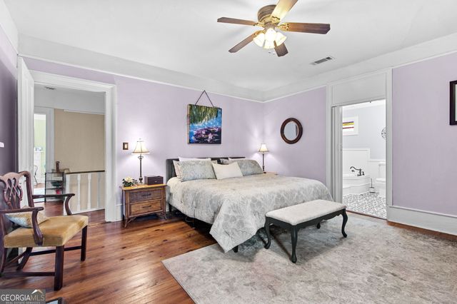 56 West Washington Street, Newnan, GA 30263