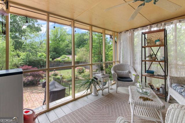 56 West Washington Street, Newnan, GA 30263