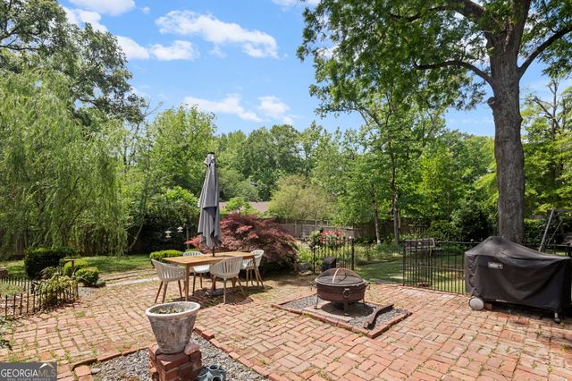 56 West Washington Street, Newnan, GA 30263