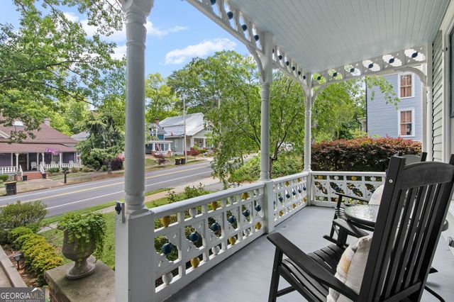 56 West Washington Street, Newnan, GA 30263