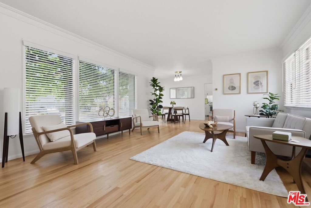 6333 W 77th Street, Los Angeles, CA 90045