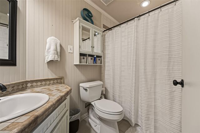 12202 Coachman Lane, Pinehurst, TX 77362