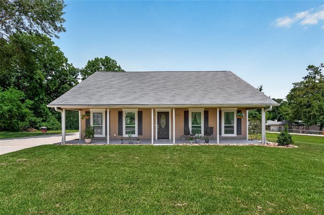 12202 Coachman Lane, Pinehurst, TX 77362