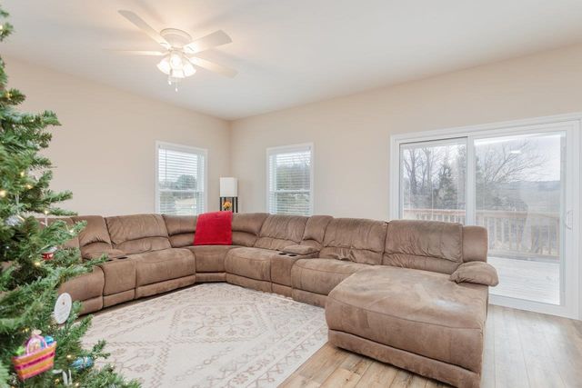 4505 CHRISTOPHER PL, Penn Laird, VA 22846