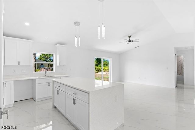 3107 55th ST W, Lehigh Acres, FL 33971