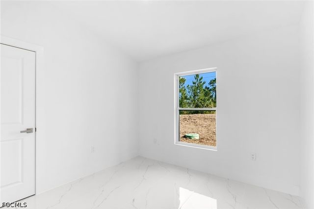 3107 55th ST W, Lehigh Acres, FL 33971
