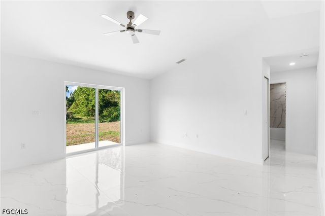 3107 55th ST W, Lehigh Acres, FL 33971