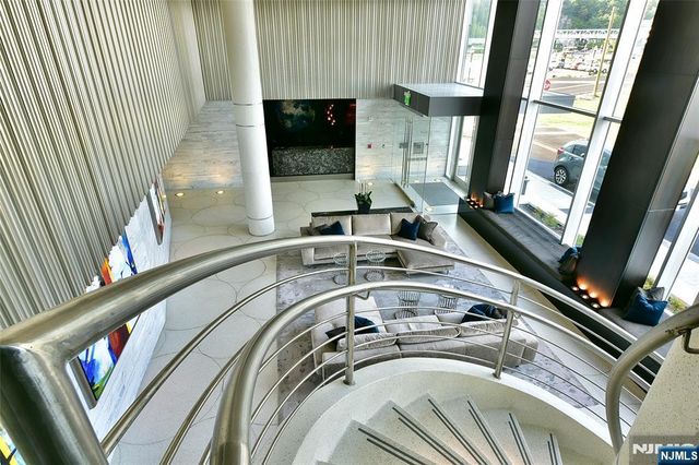 1000 Avenue At Port Imperial PH702, Weehawken, NJ 07086