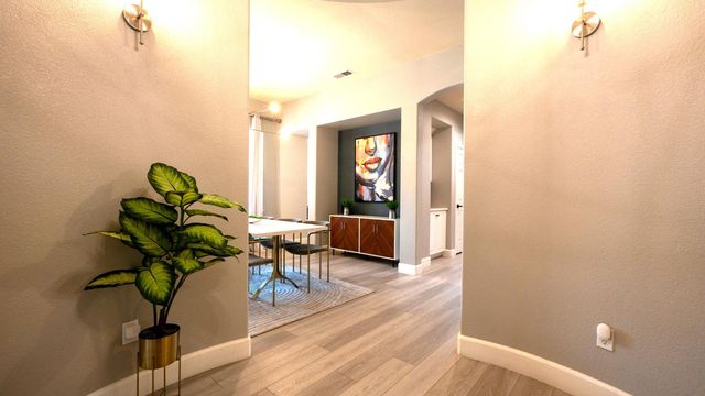 3824 Gresham Ln, Sacramento, CA 95835