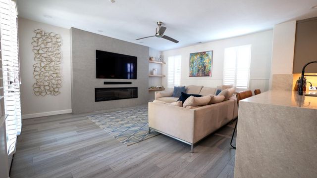 3824 Gresham Ln, Sacramento, CA 95835