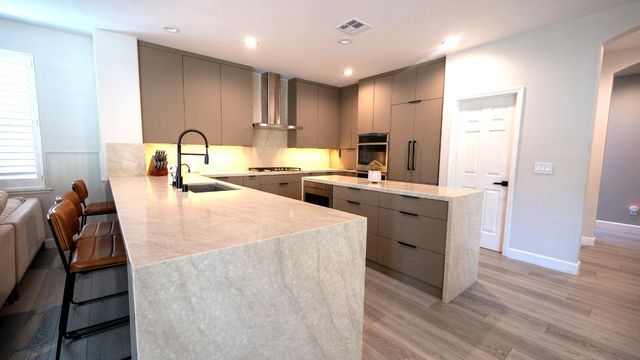 3824 Gresham Ln, Sacramento, CA 95835