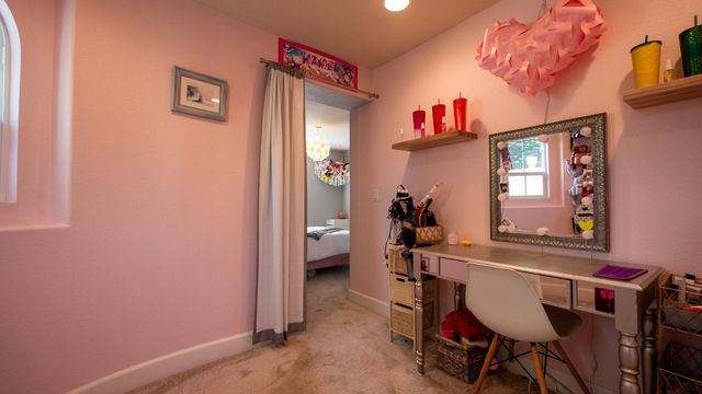 3824 Gresham Ln, Sacramento, CA 95835