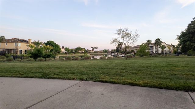 3824 Gresham Ln, Sacramento, CA 95835