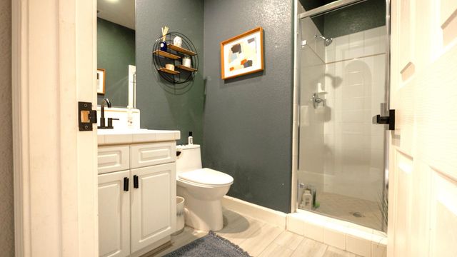 3824 Gresham Ln, Sacramento, CA 95835