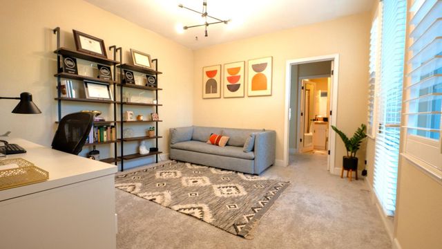 3824 Gresham Ln, Sacramento, CA 95835