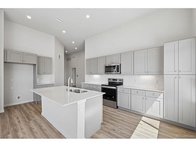 483 Interlocken Blvd 105, Broomfield, CO 80021