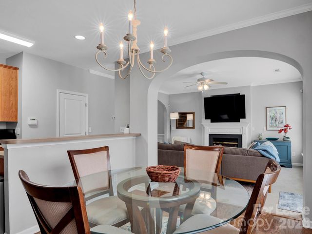 1401 Hammond Drive, Matthews, NC 28104