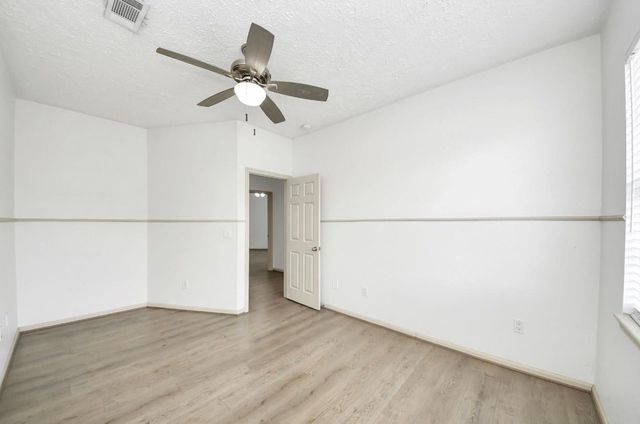 10535 Emnora Lane, Houston, TX 77043
