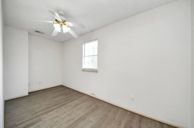10535 Emnora Lane, Houston, TX 77043