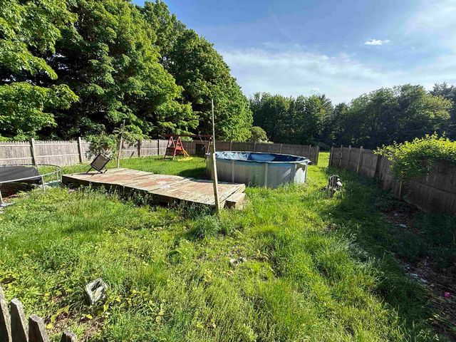 55 Chester Street, Chester, NH 03036