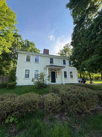 55 Chester Street, Chester, NH 03036
