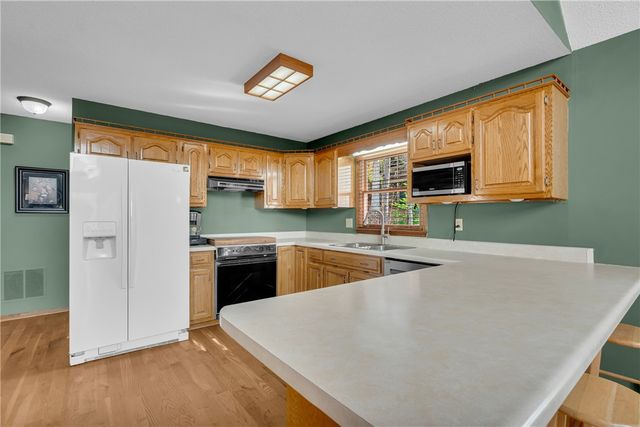 415 Kenwood Drive, Westminster, SC 29693