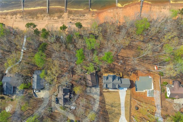 415 Kenwood Drive, Westminster, SC 29693