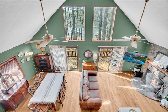 415 Kenwood Drive, Westminster, SC 29693