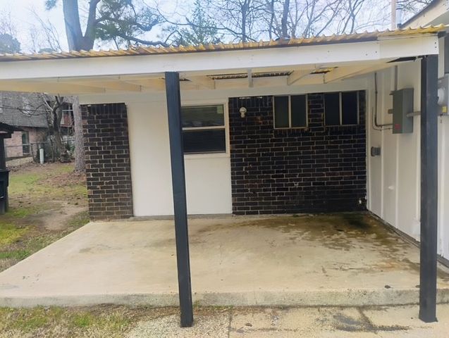 8966 Hawthorne Drive, Shreveport, LA 71118