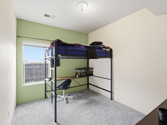 3224 Nizhoni Dr, Santa Fe, NM 87507