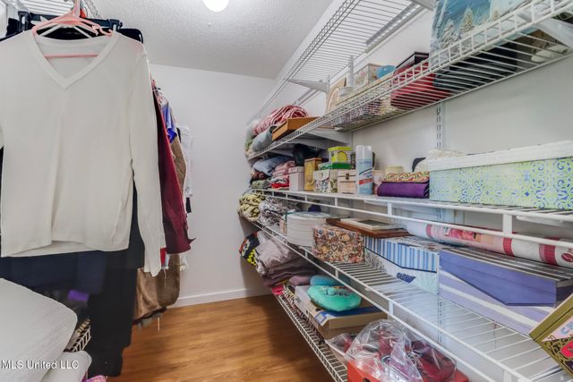 808 Mills Avenue, Gulfport, MS 39501