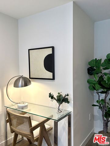 1755 Ocean Avenue Avenue 203, Santa Monica, CA 90401
