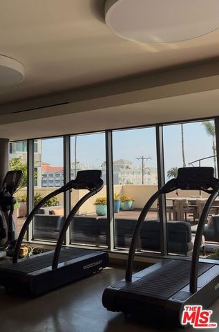 1755 Ocean Avenue Avenue 203, Santa Monica, CA 90401