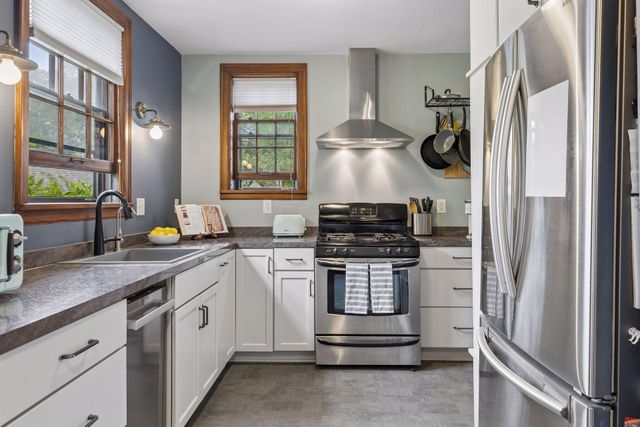 4011 Upton Avenue N, Minneapolis, MN 55412