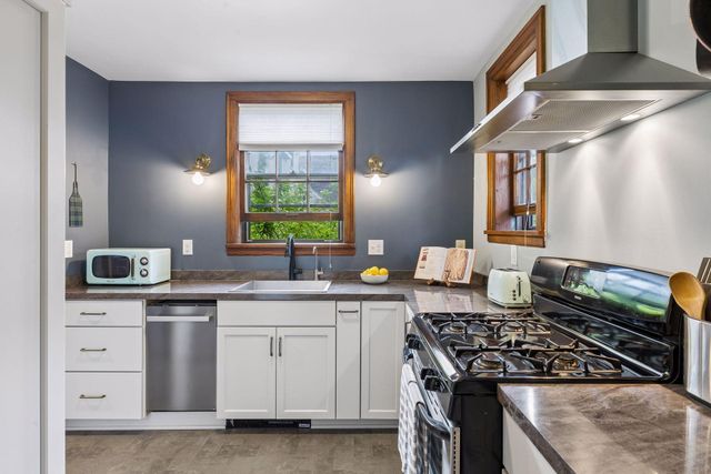 4011 Upton Avenue N, Minneapolis, MN 55412