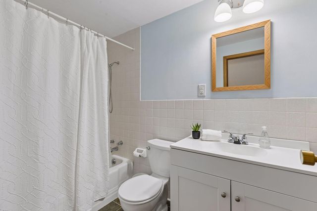 4011 Upton Avenue N, Minneapolis, MN 55412