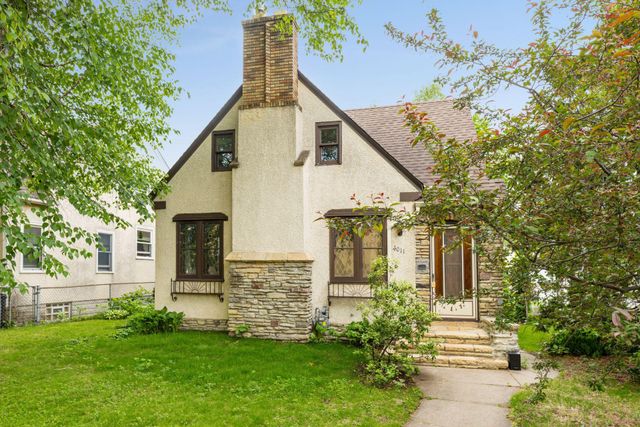 4011 Upton Avenue N, Minneapolis, MN 55412